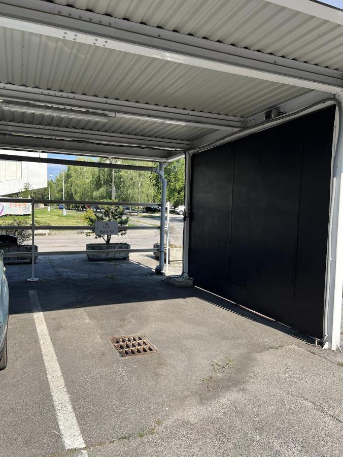 Lux Residence, A/C, Vip Parking, City View Banská Bystrica Exterior foto