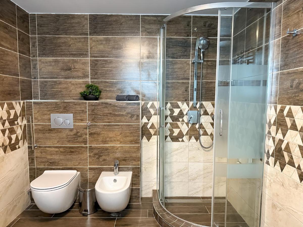Lux Residence, A/C, Vip Parking, City View Banská Bystrica Exterior foto